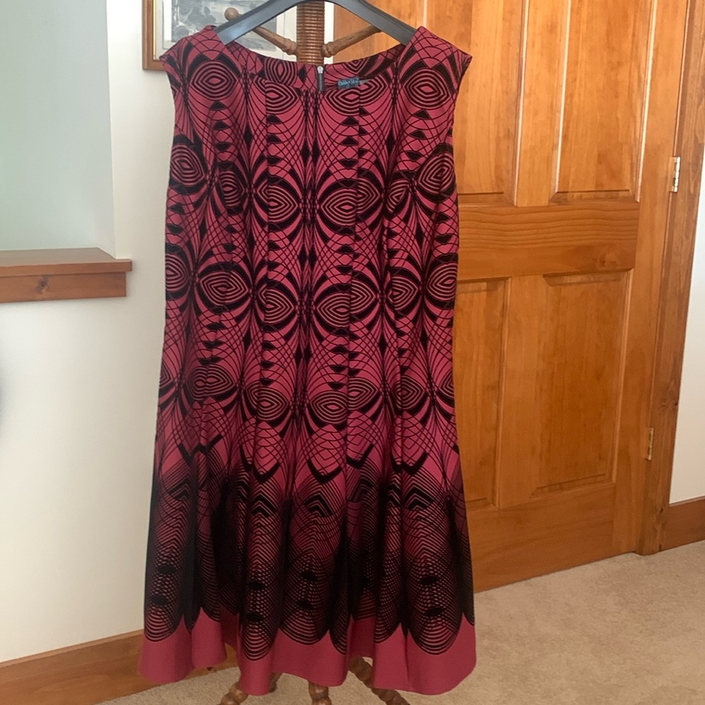 Gabby Skye, 14W, pre worn, vintage dress